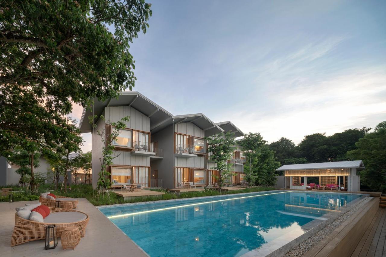 sala bang pa-in Hotel Ayutthaya Bagian luar foto