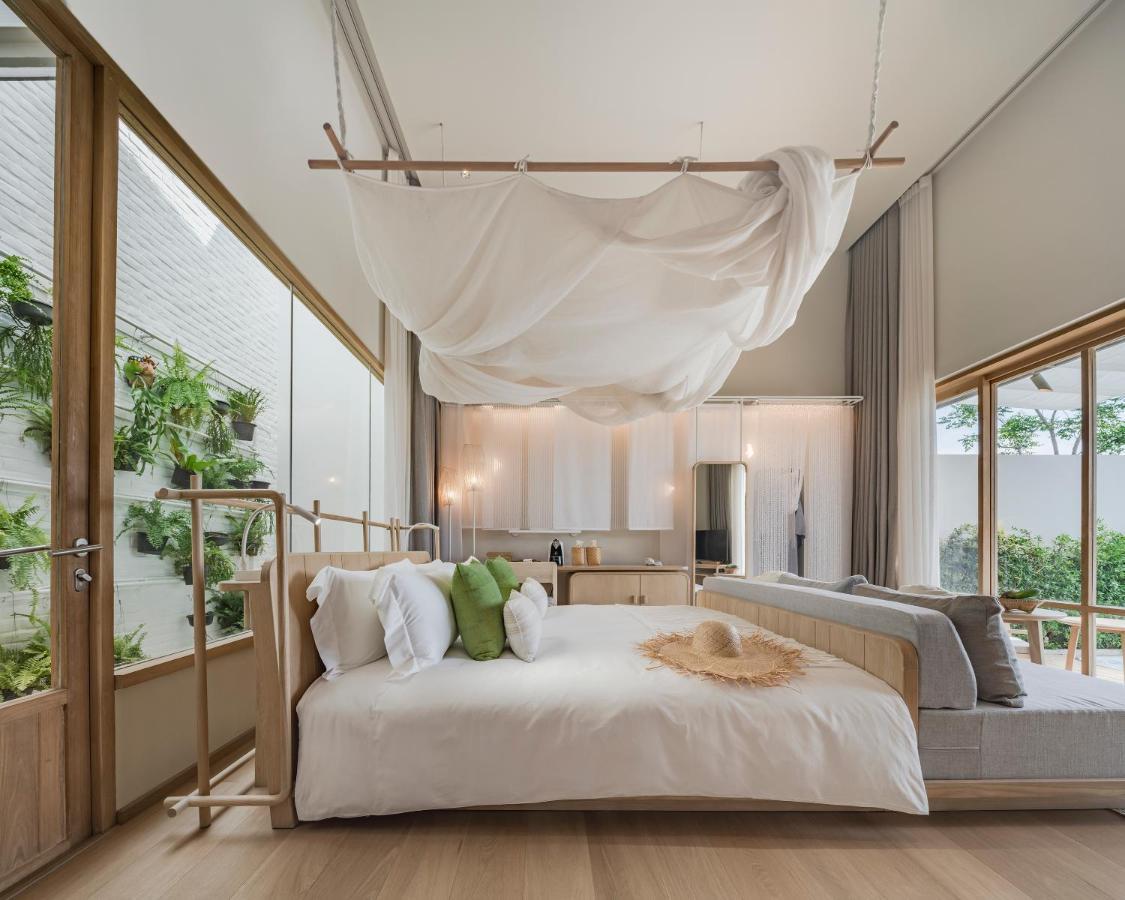 sala bang pa-in Hotel Ayutthaya Bagian luar foto
